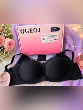 QGEOJ Black Seamless Wireless Full Support Bra NWT Size 2XL